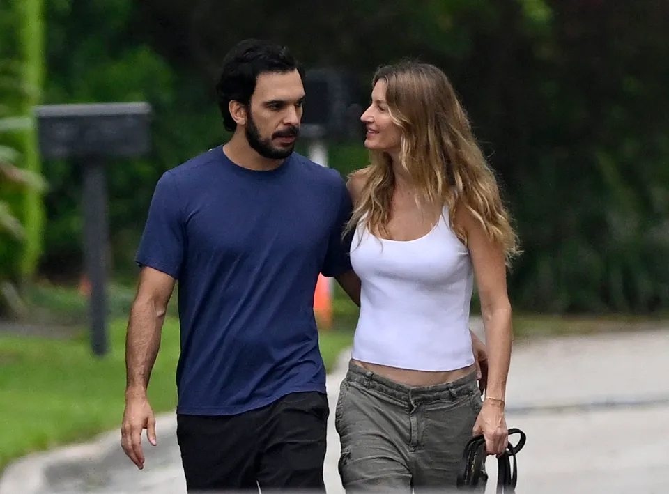 Pregnant Gisele Bündchen's Boyfriend Joaquim Valente