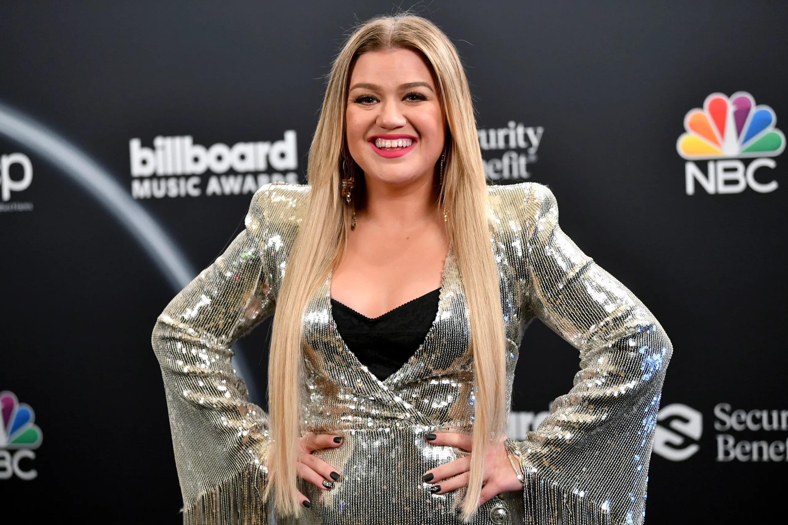 Kelly Clarkson's Net Worth in 2025 - All About her journey from 'American Idol' to Owning her Record Label