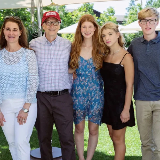 Melinda and Bill Gates with their children, Jennifer, Phoebe and Rory