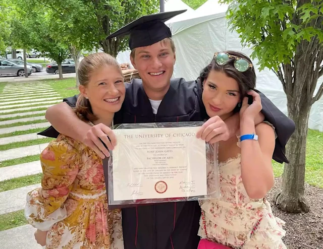 Rory and his sisters, Jennifer and Phoebe.