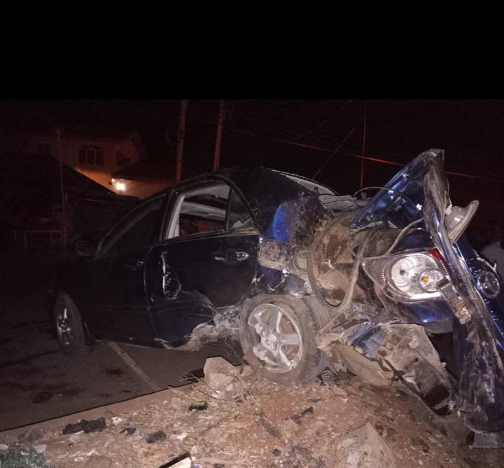 Scores Killed In Ekiti As Trailer Rams Into Market (Photos/ Videos)