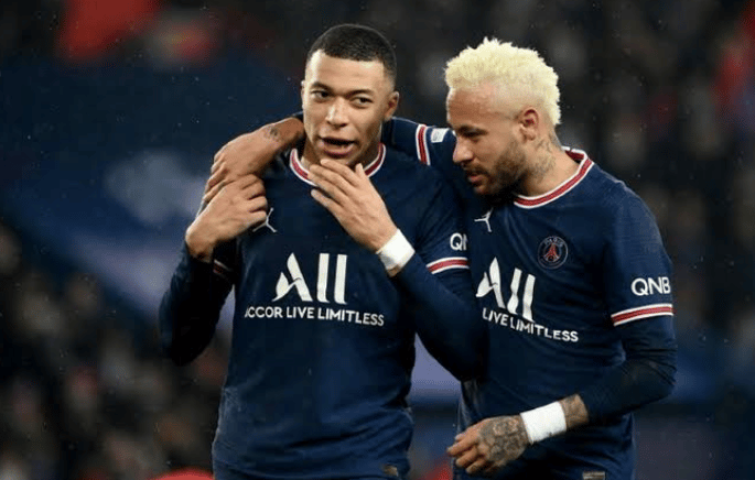 Kylian Mbappe And Neymar Of PSG To Feature Against Strasbourg