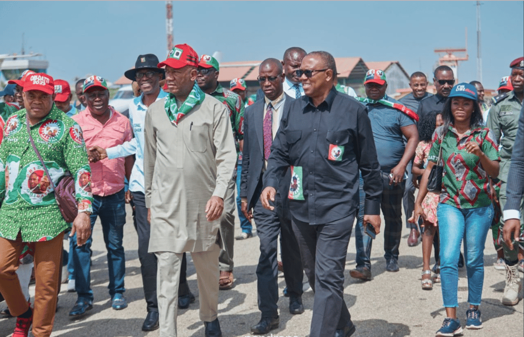 Mammoth Crowd Welcome Peter Obi Kwara (Video/Photos)