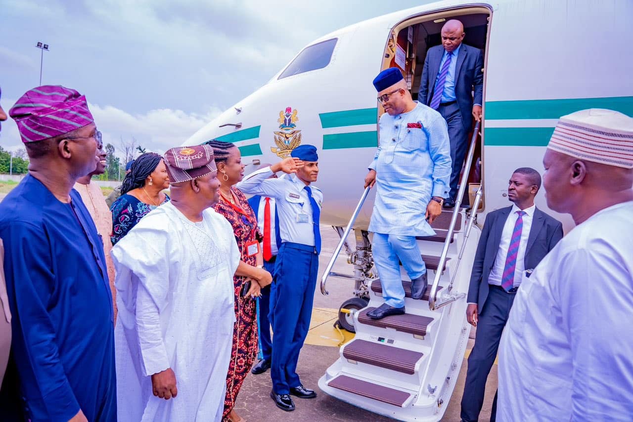 Senate President Akpabio Arrives Lagos (Photos)