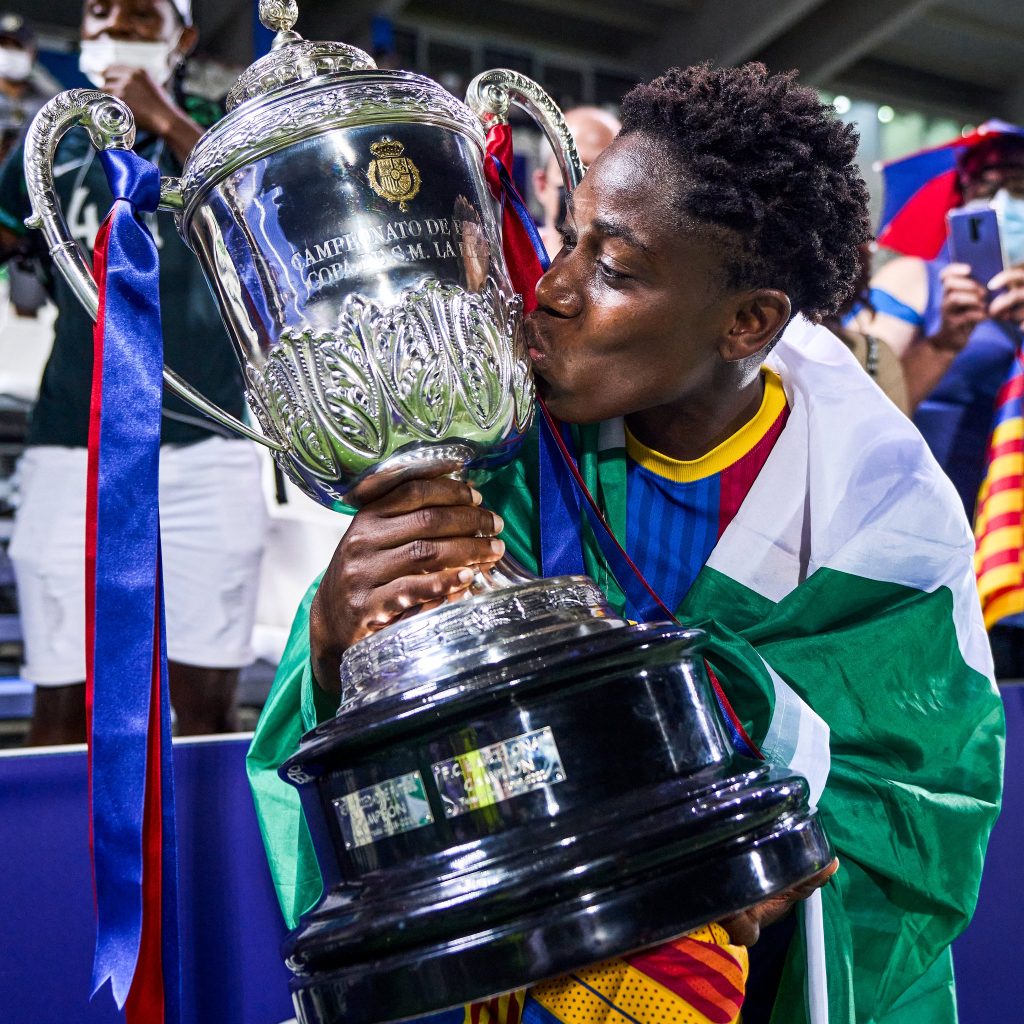 Asisat Oshoala Sends Emotional Message To FC Barcelona As She Joins Bay FC