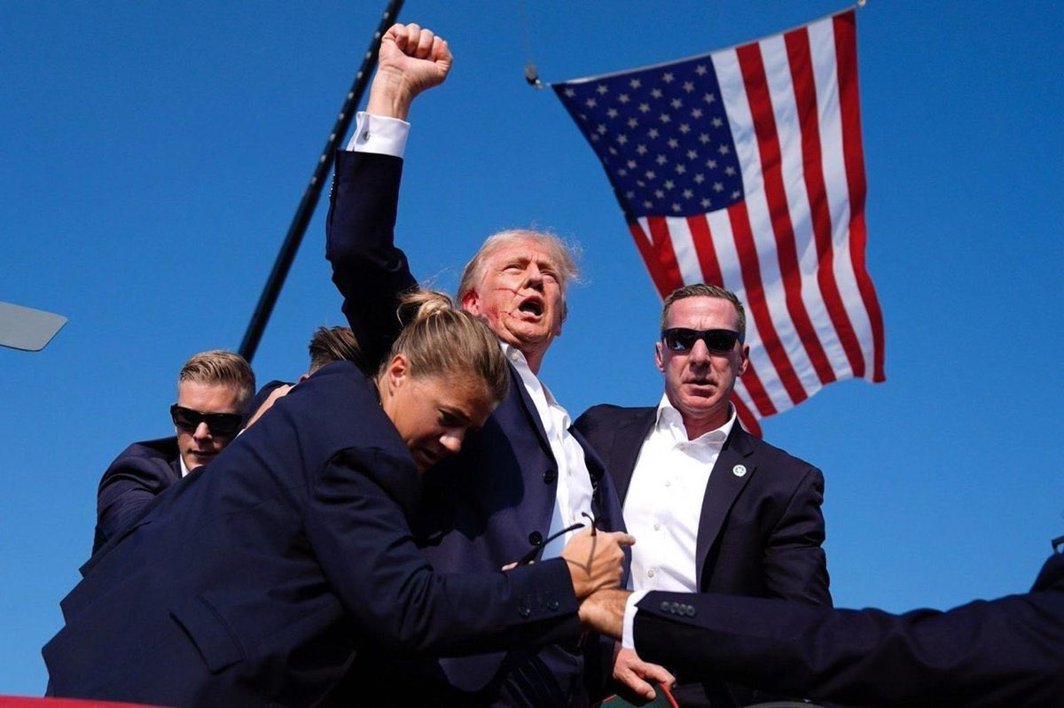 Update Trump Covered In Blood As Gunshots Rock Presidential Rally