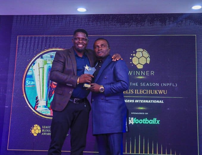 Fidelis Ilechukwu who led Enugu Rangers to win the 2023-2024 NPFL went home with the coach of the season award at the 2024 League Bloggers Awards, beating his friend, Daniel Ogunmodede of Remo Stars to it. 