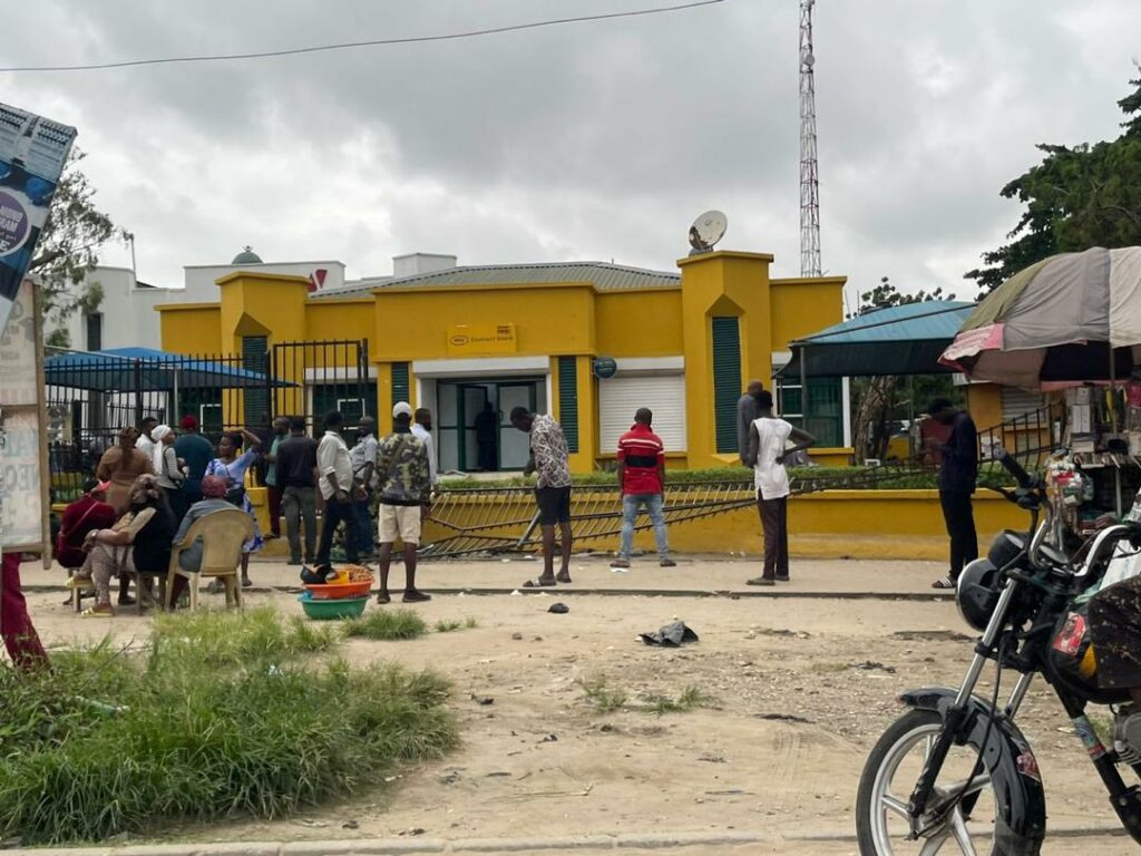 Photos: Angry Customers Destroy MTN Office Over Deactivation Of SIM Cards