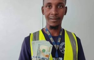 Why I Returned $10,000 Found In Aeroplane To Owner - Dankobe