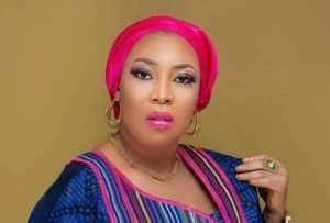 Nollywood Actress, Bimpe Akintunde Exposes Impersonator Defrauding Fans On Social Media