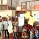 'Do Not Kill Us' - Traders Protest In Ilorin As Gov't Barricades Popular Business Hubs