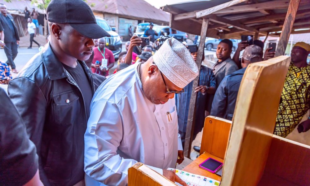 Osun LG Election: Atiku Hails Gov Adeleke Going Head Despite Police Boycott