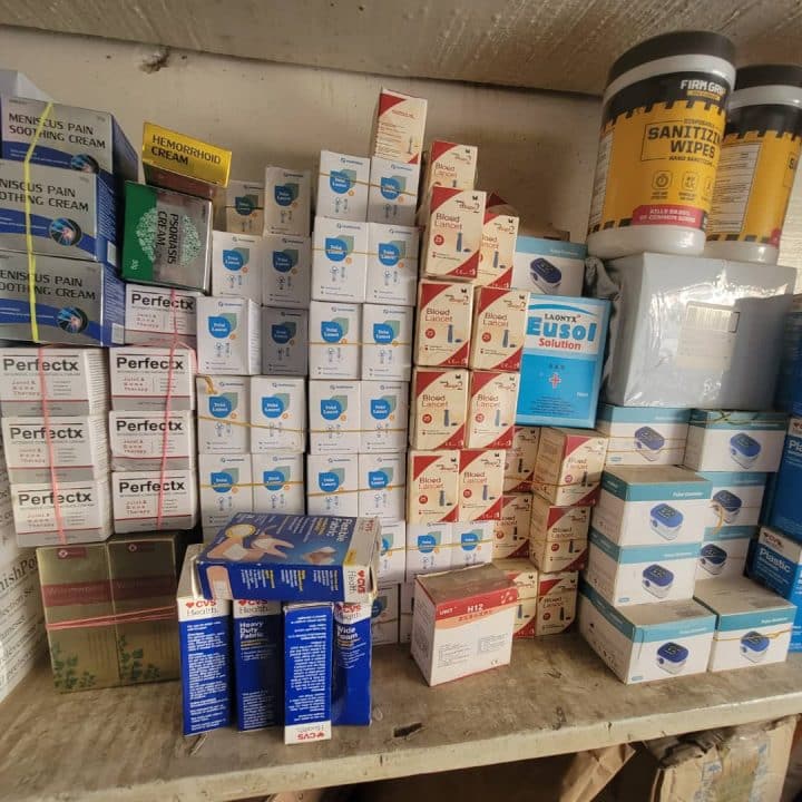 Photos: NAFDAC Raids Idumota Market, Seals 3,000 Shops, Seizes 12 Truckloads Of Illicit Pharmaceuticals