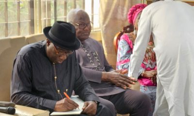 Ex-President, Jonathan Visits Late Pa Adebanjo’s Home